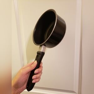 Farberware Durable Nonstick 1qt Saucepan